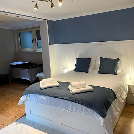 3 Bedrooms Maisonette In Apartment